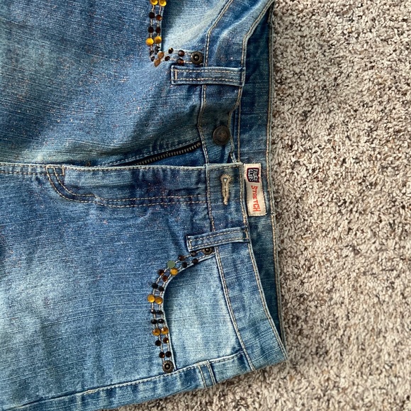 Jean - Picture 3 of 4